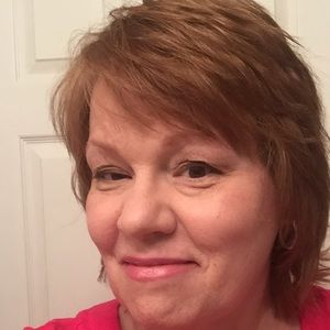 Meet your Posher, Sharlene